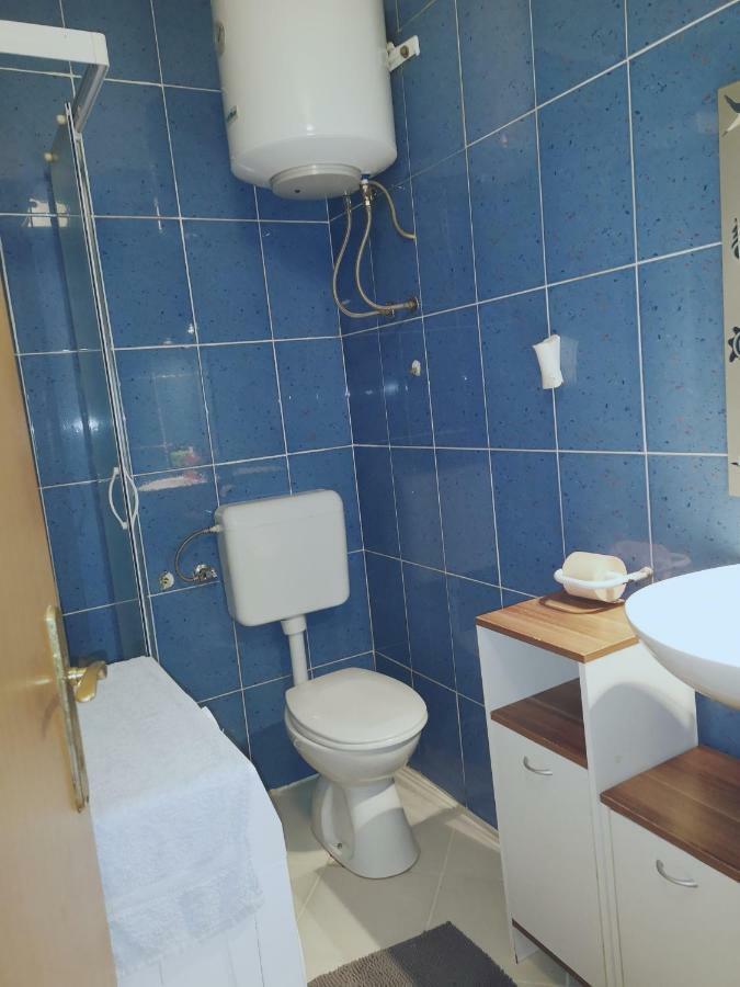 App Emona Apartment Bašanija Exterior foto